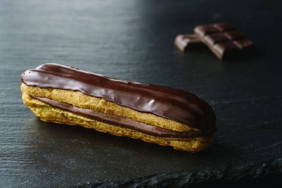 Eclair au chocolat