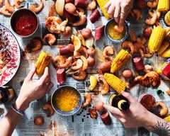 Rock'n Crab (8665 Memorial Boulevard)