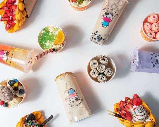 Freezing Milk Rolling Ice Cream & Boba Tea