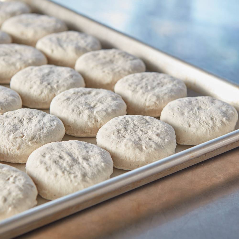 Chef's Quality Frozen Baked Biscuits 2.25oz Easy Spilt Golden Buttermilk - 60 ct (1X72|1 Unit per Case)