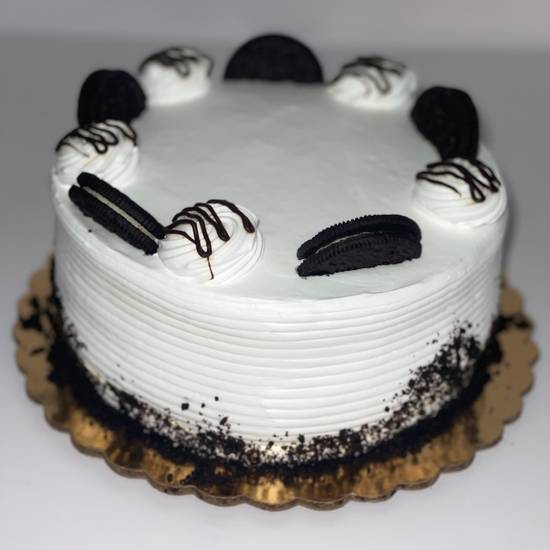 Oreo Cookies & Cream Cake
