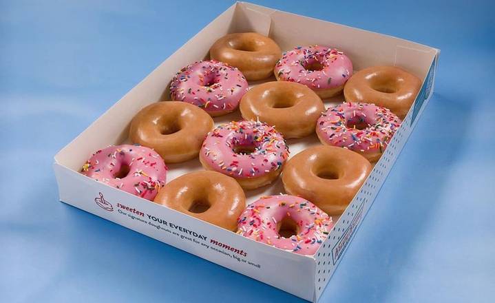 Strawberry Sprinkles Dozen