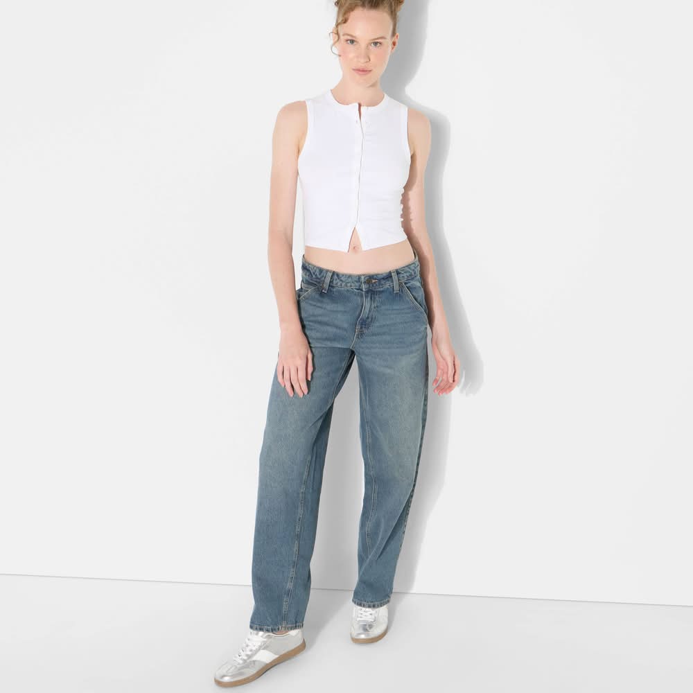 Wild Fable 90'S Mid-Rise Relaxed Straight Jeans, Women, 4, Medium Wash