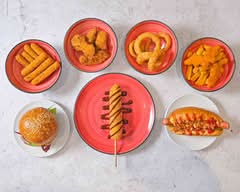 Between The Buns homemade Burgers  🍔🍟