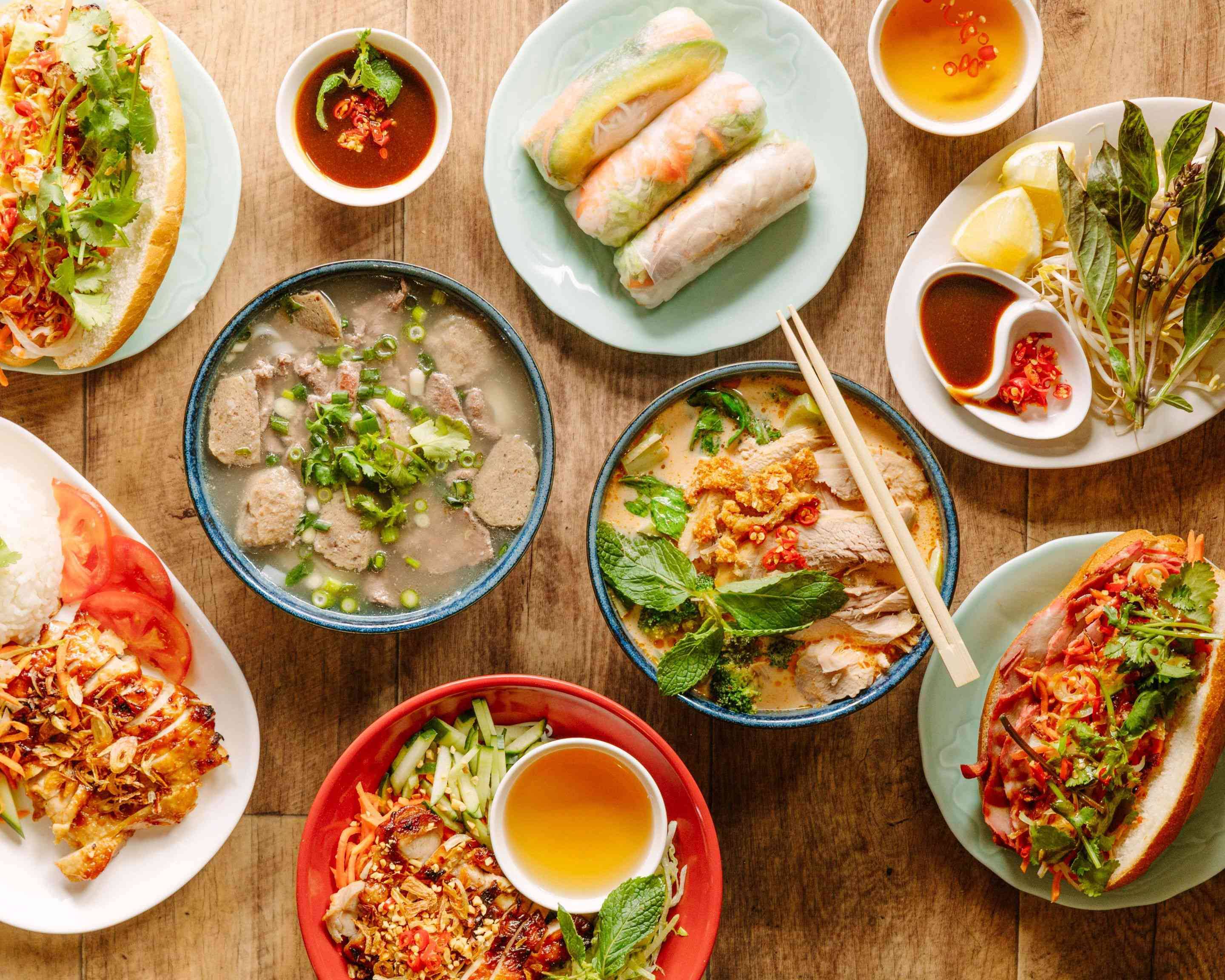 Order Nguyen’s Hot Bread | Menu & Prices | Melbourne Delivery | Uber Eats