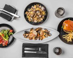 Ministere Of Seafood Bistro (1900 N Parallel Rd)