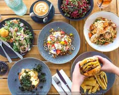 2 Bunny’s Cafe (Epping)