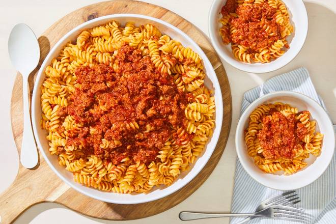 CATERING KIDS FUSILLI PASTA WITH MEAT SAUCE
