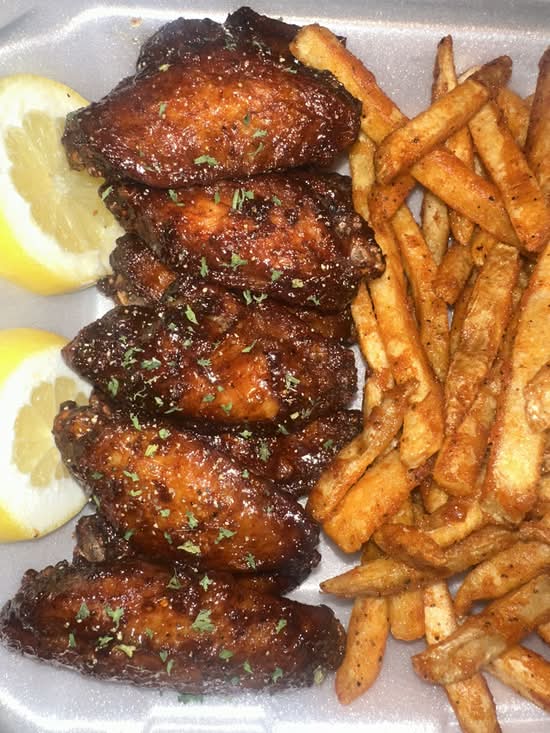 704 Eats (1129 Greenway Crescent Lane)