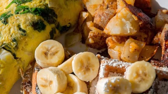 Augie's Omelette & Waffle