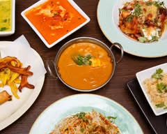 7 leafs Indian Grill Gravy (7819 North 56th Street)
