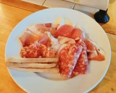 イタリア郷土料理エヴィーバ