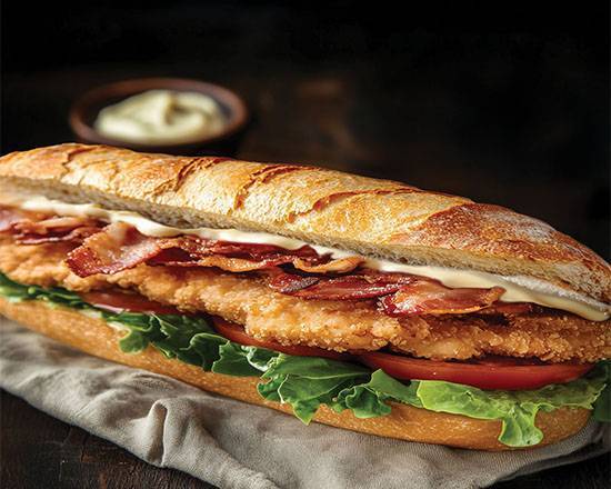 BLT Schnitzel Baguette