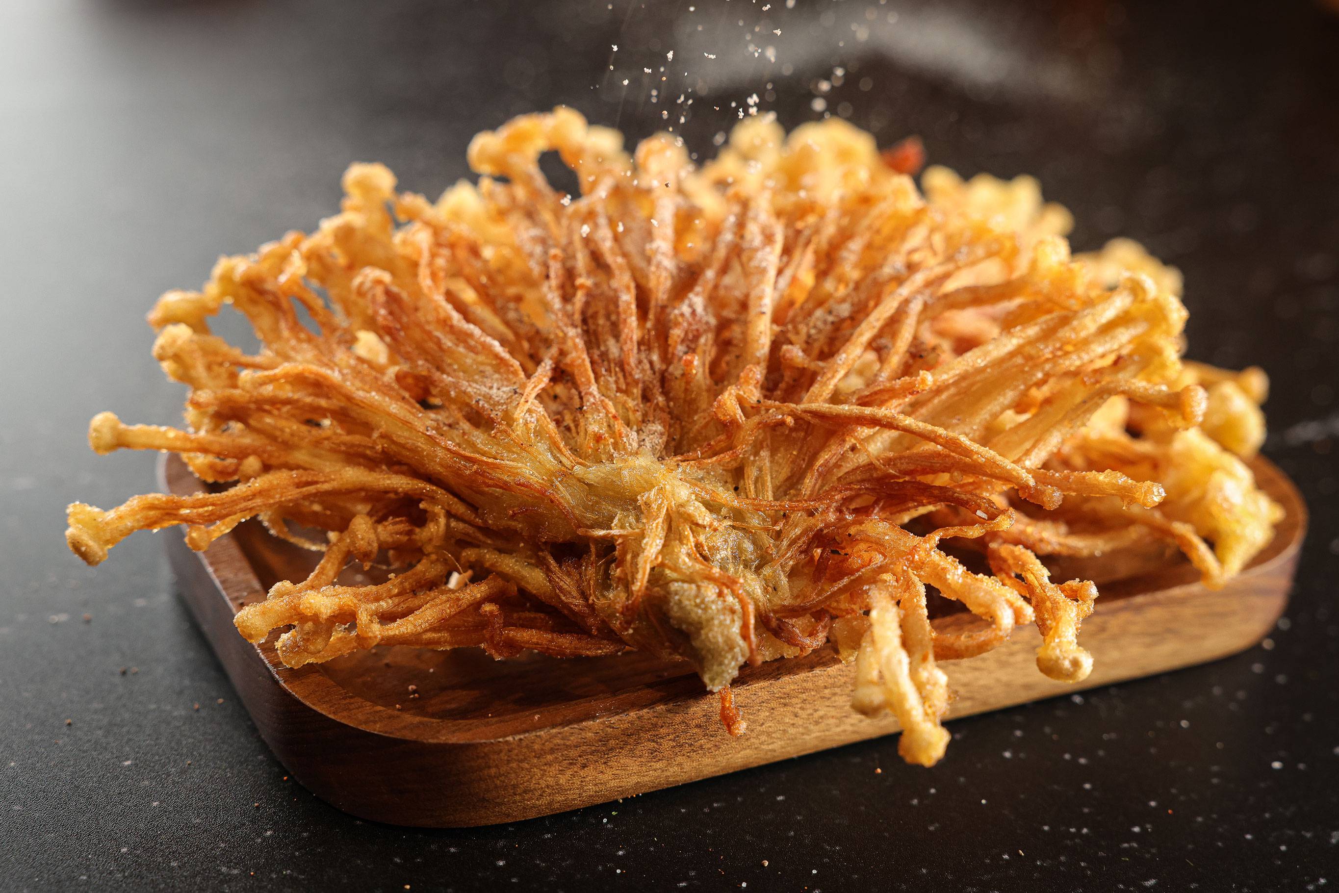 Fried enoki mushrooms