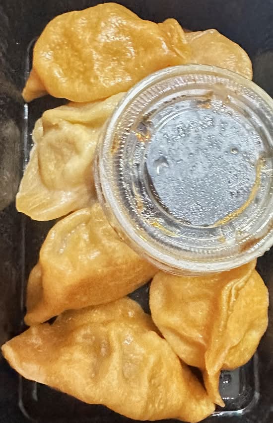 (T)Homemade Dumpling (6Pcs)