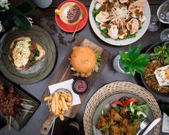 Manado Indonesian & International Cuisine