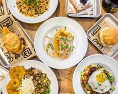 DOÑA CHIMOL CHILAQUILES Y QUESADILLAS