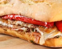 Bocatería y hamburguesería La Estación