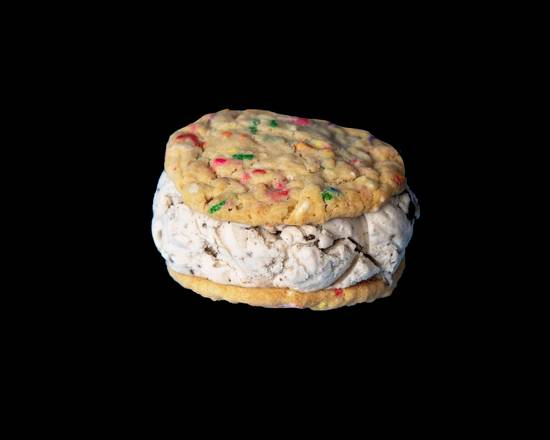 Funfetti Cookies w/ Cookies & Cream Ice Cream