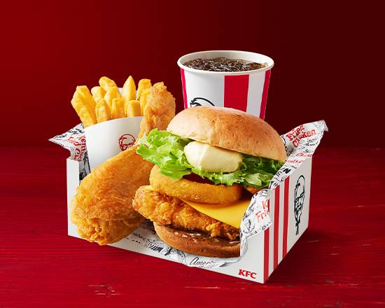 ガーリックソースのオニオンフィレバーガーよくばりセット Garlic Sauce Onion Filet Burger Abundant Combo