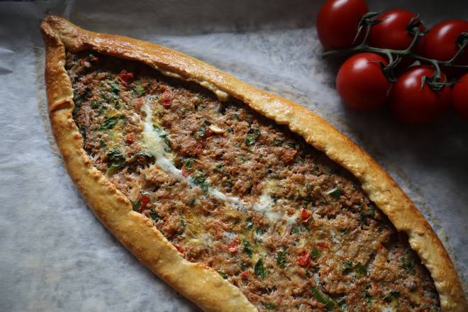 Kiymali Pide