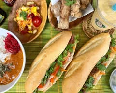 バインミー＆スムージー イエローデリ yellow deli　