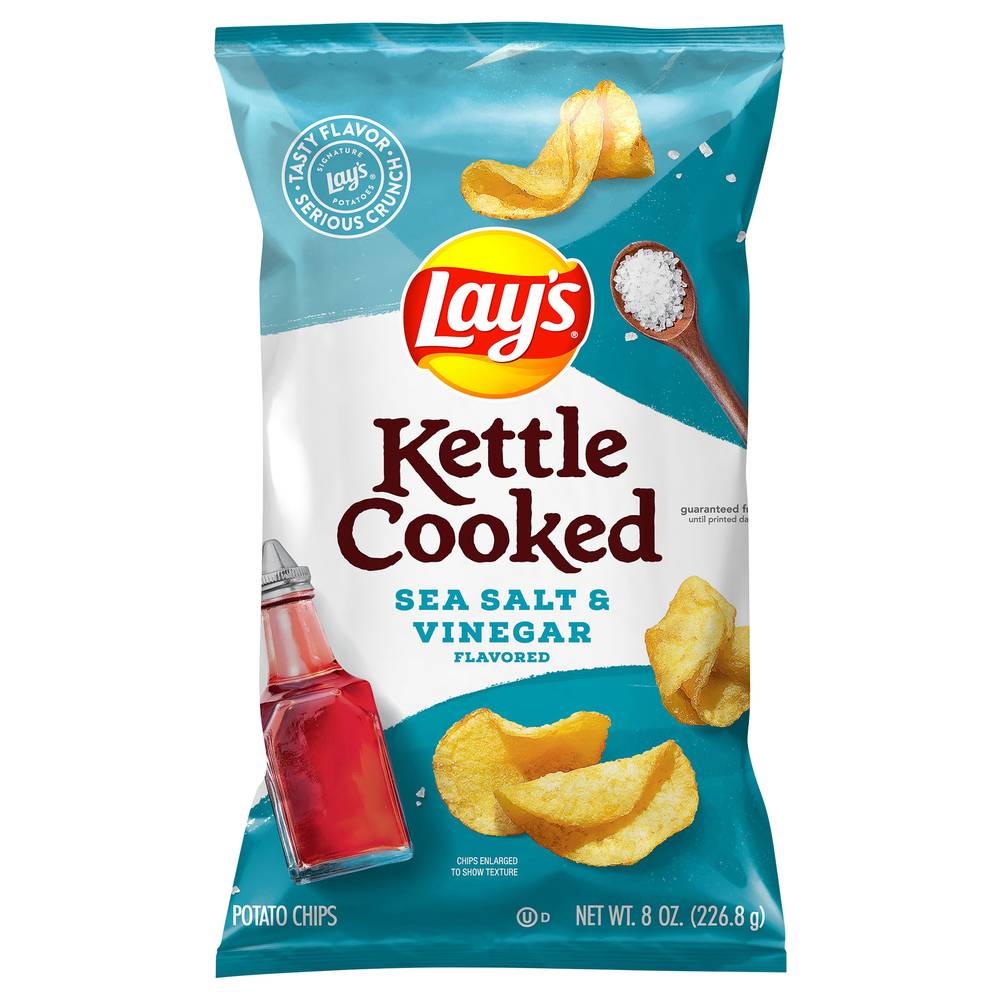 Lay's Flavored Kettle Cooked Potato Chips, Sea Salt-Vinegar (8 oz)