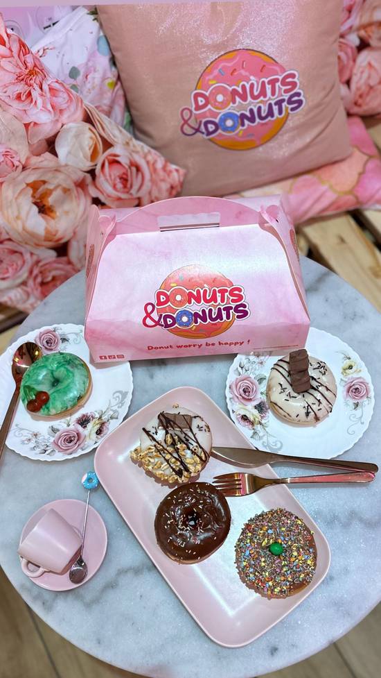 Donuts & Donuts