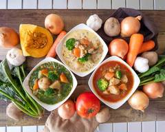 スー�プで食べる一日分の野菜「ゴロゴローネ」百人町本店
