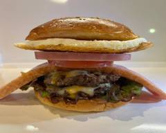 THUNDER BURGER  サンダー�バーガー