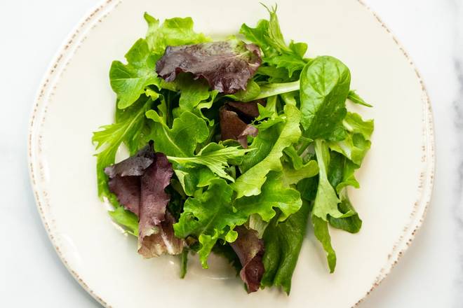 Lemon-Dressed Organic Mixed Greens