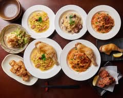 【絶品ローストチキンとパスタのお店】狛江三日月