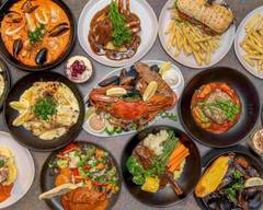 Sunbreakers Restaurant (Mandurah Terrace)