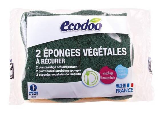 Esponjas vegetais com esfregão verde