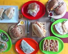 Hermanos Vera (Calle 1 233, A)