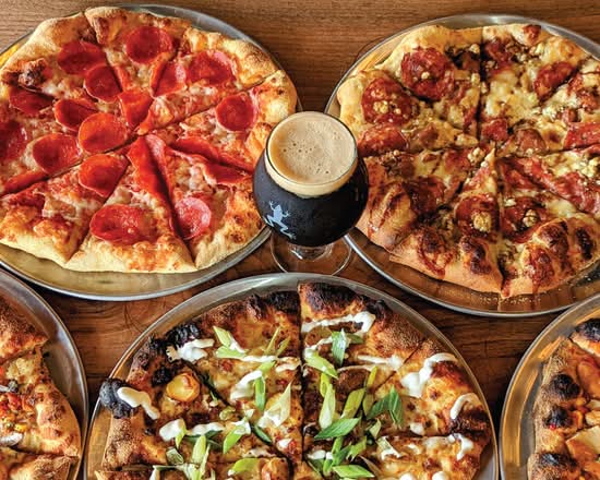 Dead Frog Brewery (8860 201 St., 105)