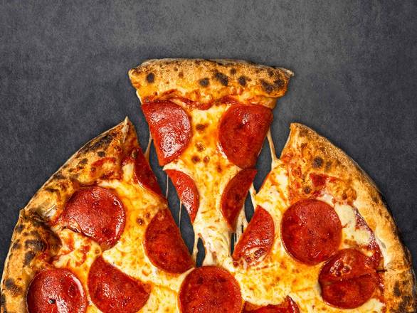 King Pepperoni Pizza