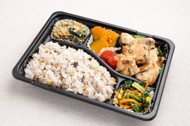 Columbita】本場南米コロンビア料理と管理栄養士がつくるお弁当