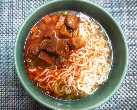 Spiced Pork Cube Noodle 茶餐 - 五香肉丁麵 -網上-