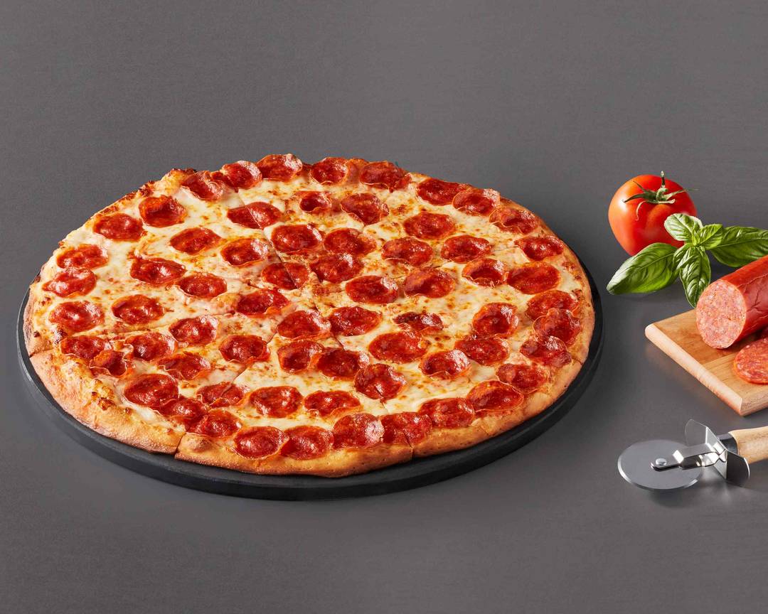 Papa Johns Fuels Fandom with New Garlic Epic Stuffed Crust Pizza