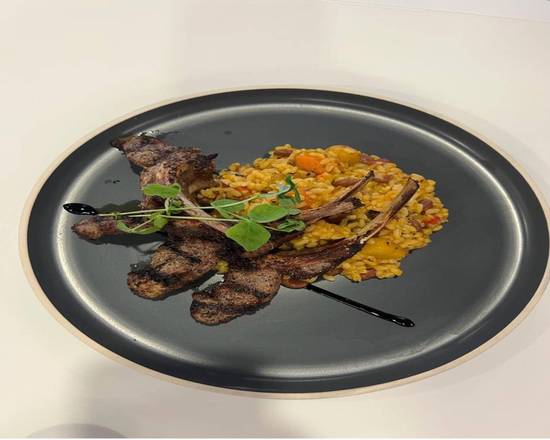 Tipico Restaurant