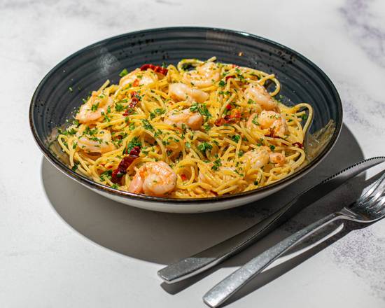 Spaghetti al Ajillo con Camarones