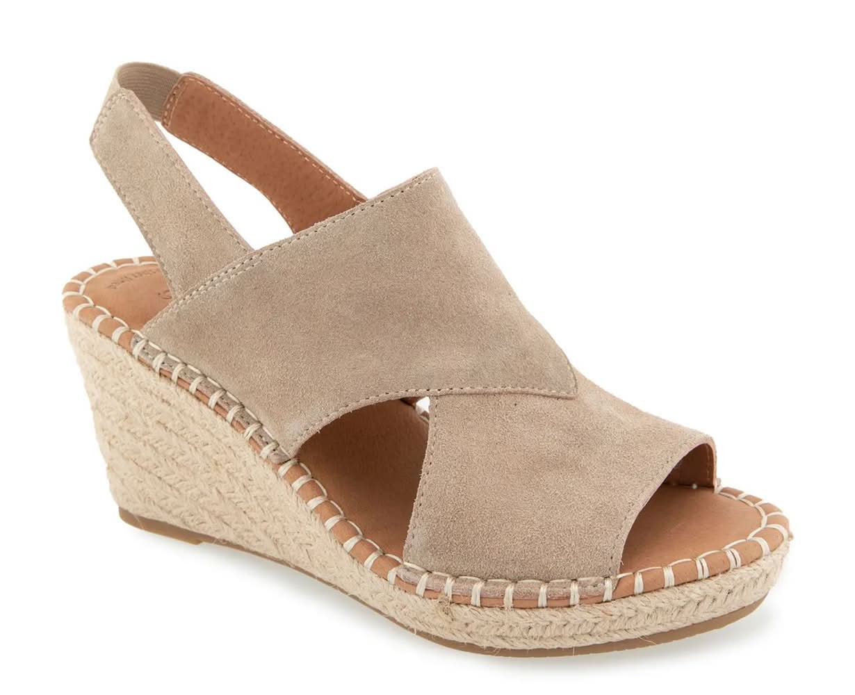 Gentle Souls By Kenneth Cole Cara Espadrille Wedge Sandal (Mushroom Suede Medium - 6.5)