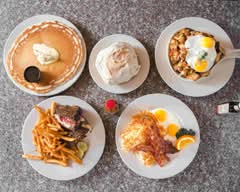 Carr's Restaurant (11006 Bridgeport Way SW)