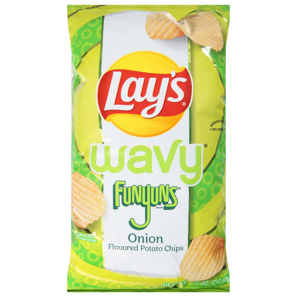 Lay's Wavy Funyuns Potato Chips, Onion (7.5 oz)