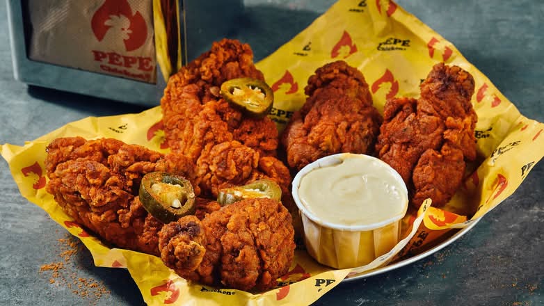 Big Box Spicy 🔥 (x3 Wings + x2 Tenders)