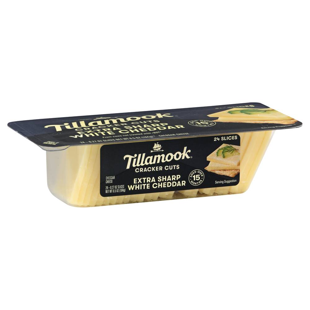 Tillamook Extra Sharp White Cheddar Cracker Cuts (6.5 oz, 24 ct)