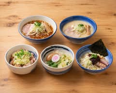 【つるもち麺と風味豊かなスープ】自家製麺啜乱会