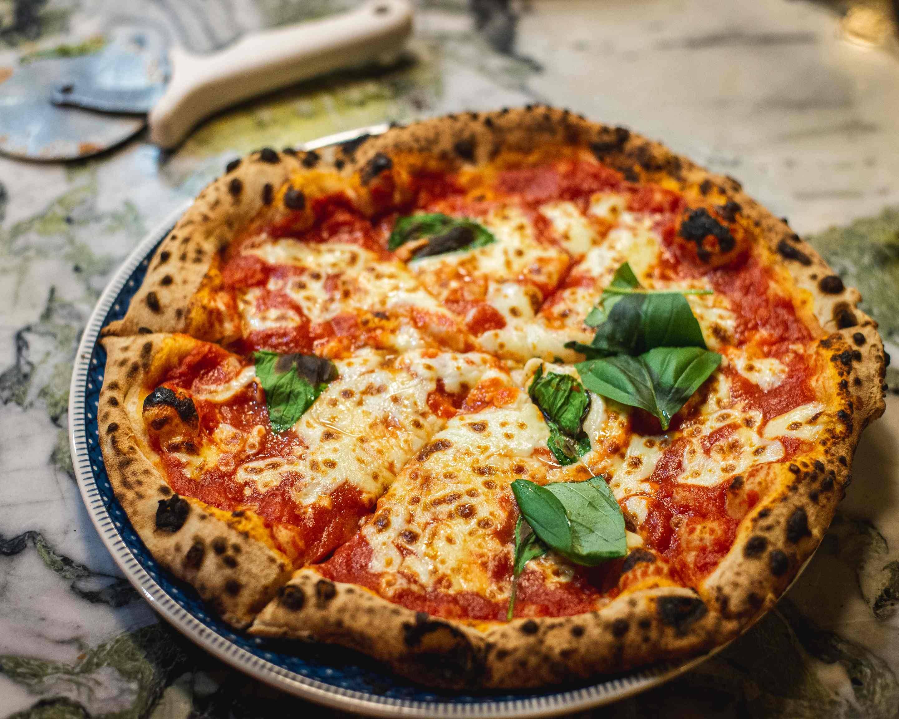 Order Pizza 64 Ellerslie Delivery Menu Prices Edmonton Uber Eats