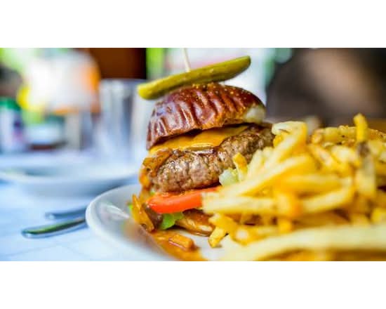 Gibsons Bar & Steakhouse